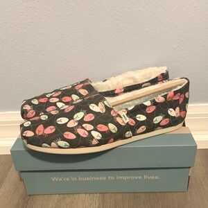 Tom’s Alpargta Forged Iron Tree Lights Shoes